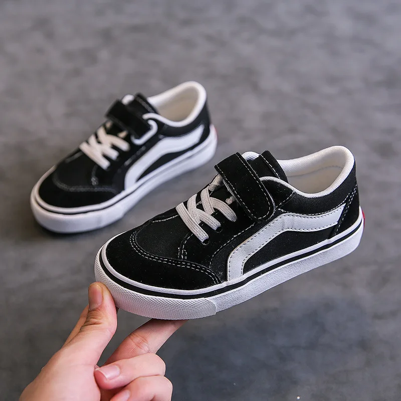 Children's Canvas Shoes Boys Board Shoes New Net Red Low Gang Middle and Large Children Baby Girls Board Shoes Parent-Child Shoe - Image 3